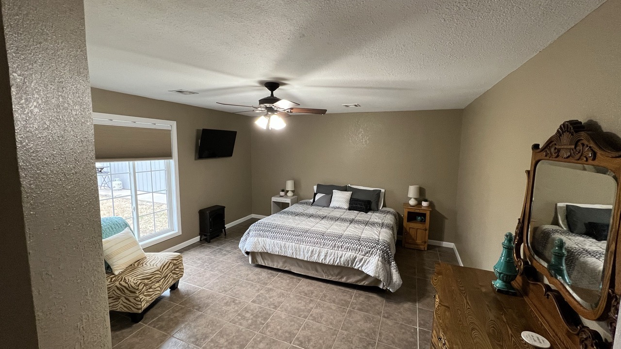 Photo of Bedroom in Fort Scott