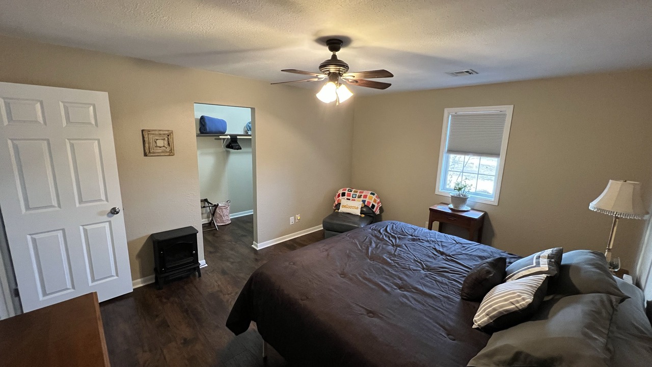 Photo of Bedroom in Fort Scott