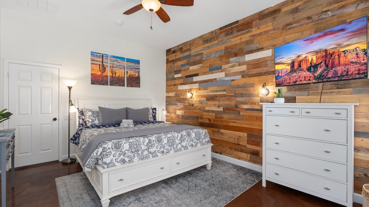 Photo of Bedroom in Springfield Lakes Reflection