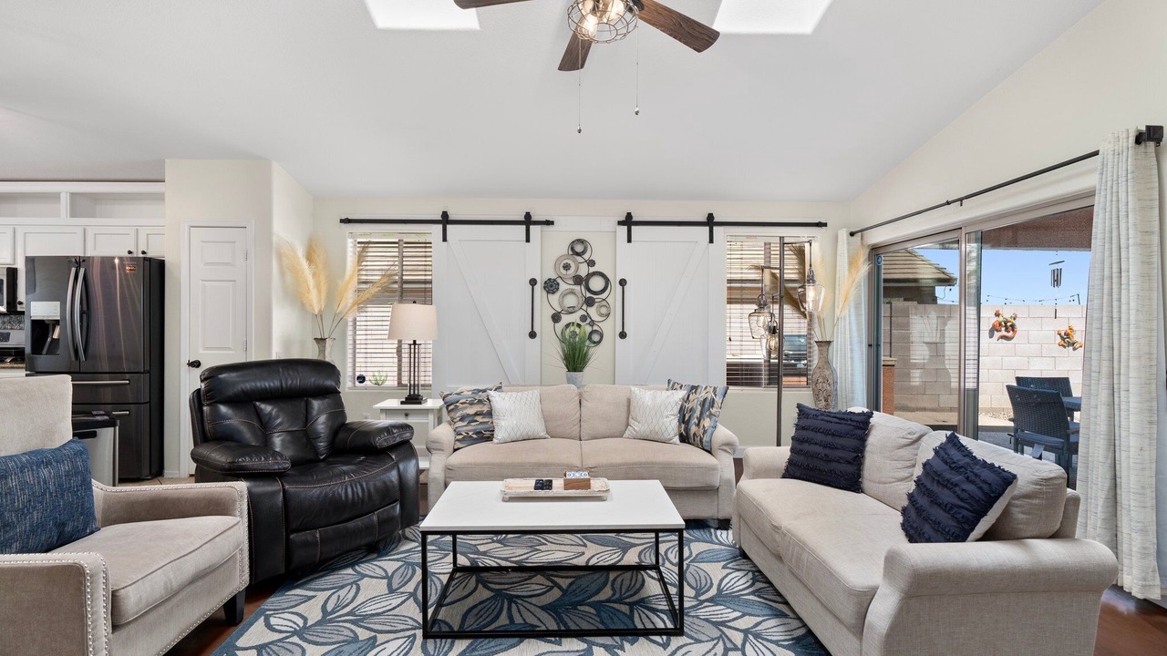Photo of Livingroom in Springfield Lakes Reflection