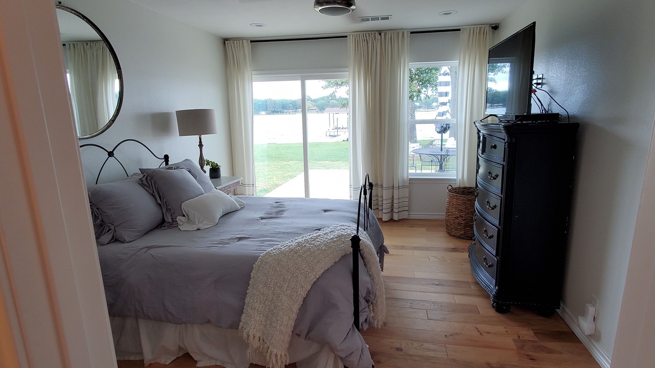 Photo of Bedroom in Enchanted Oaks
