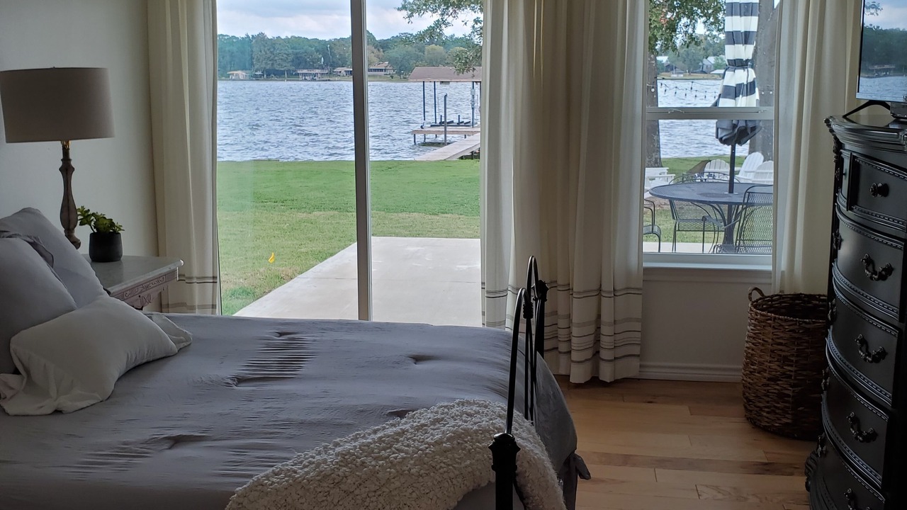 Photo of Bedroom in Enchanted Oaks