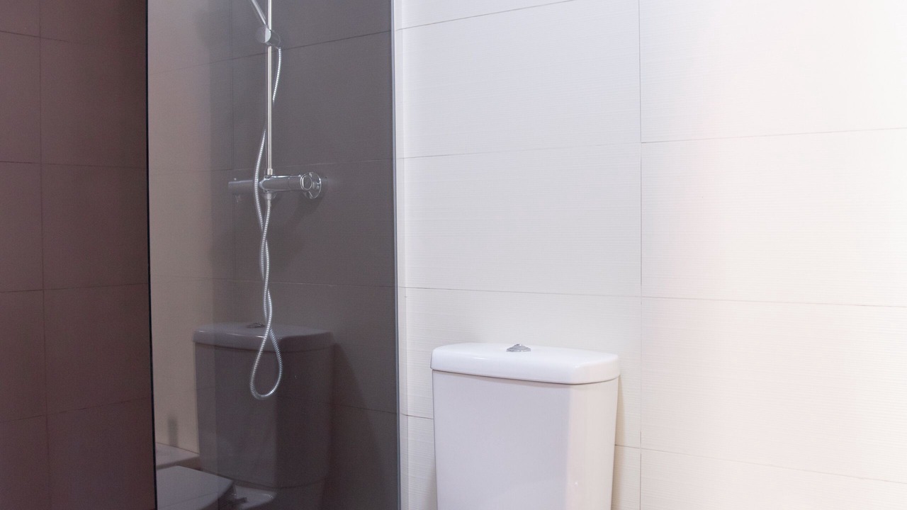 Photo of Bathroom in El Cabanyal