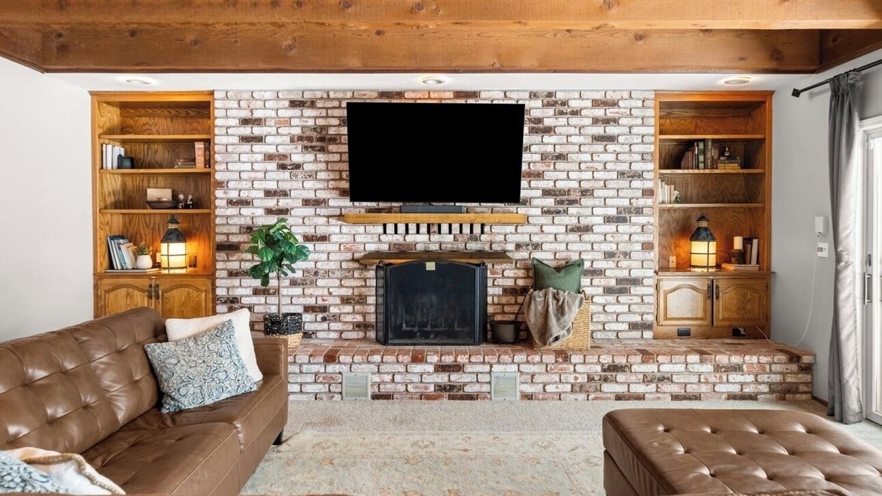 Photo of Livingroom in Chico