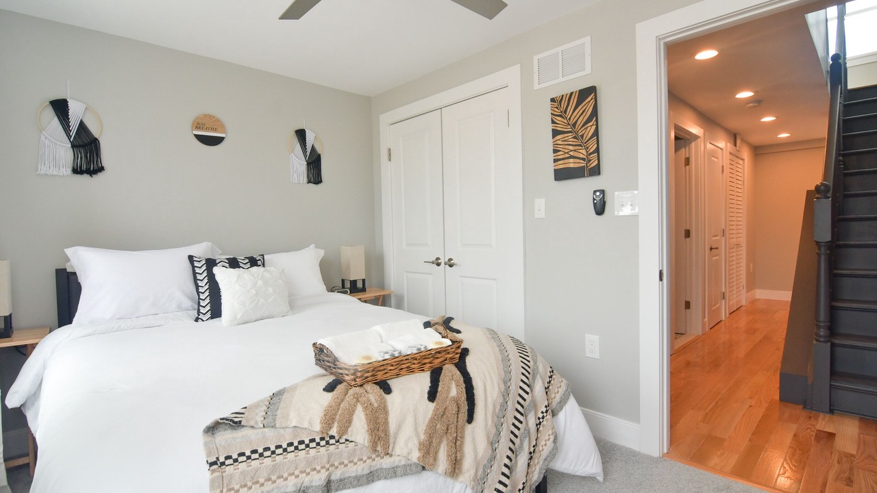 Photo of Bedroom in Downtown Baltimore