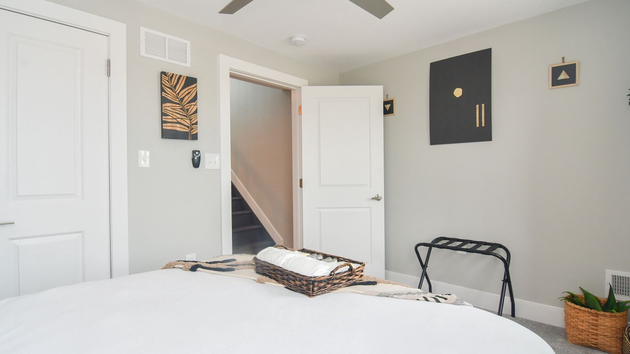 Photo of Bedroom in Downtown Baltimore