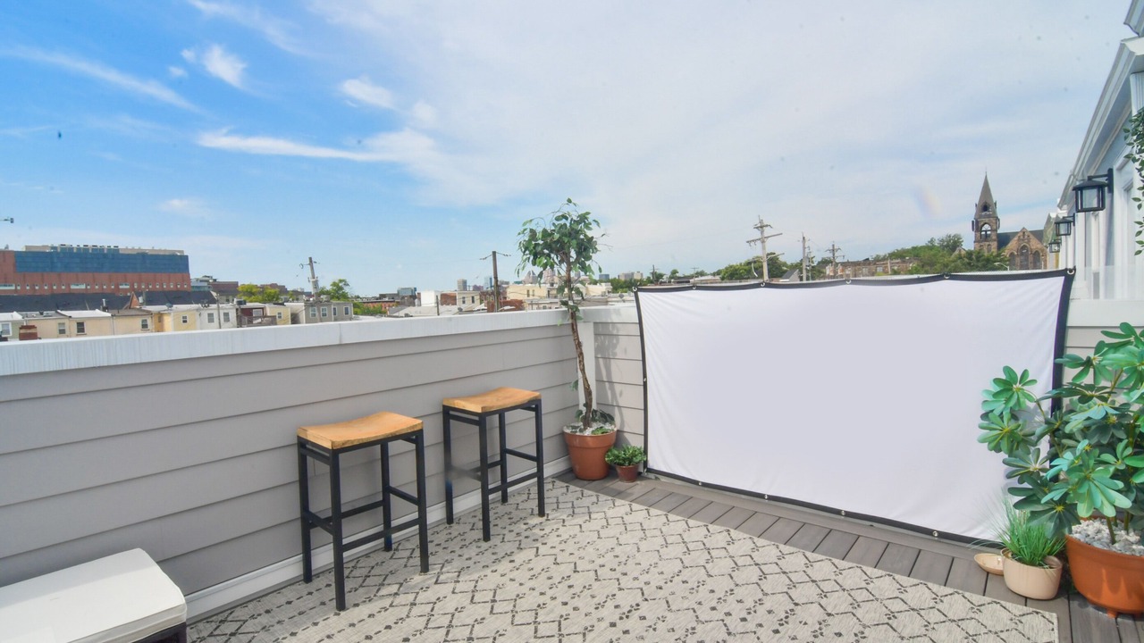Photo of Patio Balcony in Downtown Baltimore