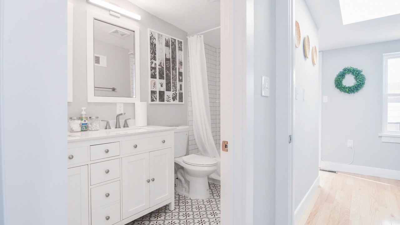 Photo of Bathroom in Downtown Baltimore