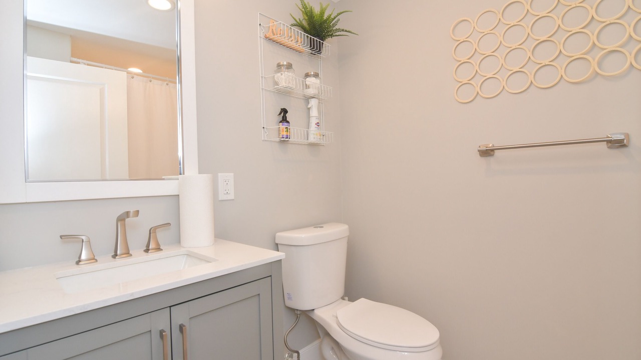 Photo of Bathroom in Downtown Baltimore