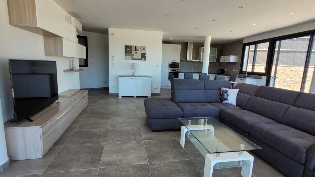 Photo of Livingroom in Cuers