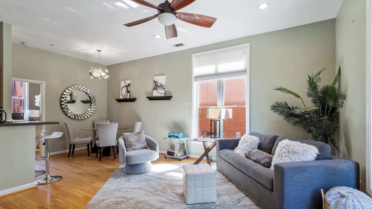 Photo of Bedroom in Downtown