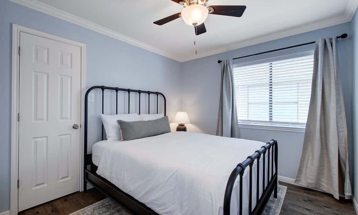 Photo of Bedroom in Block House Creek