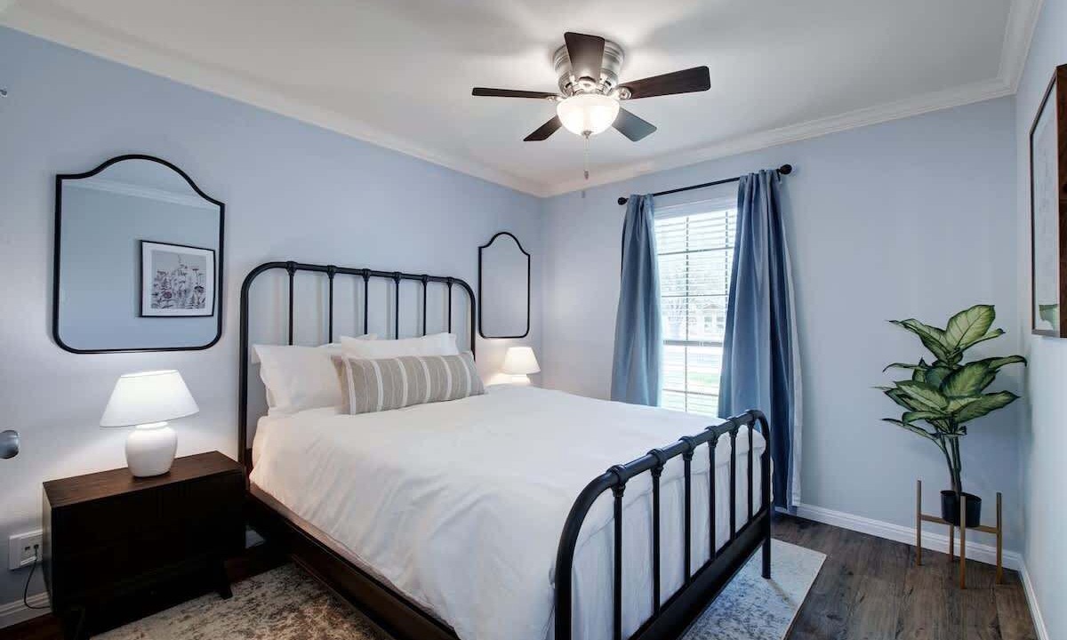 Photo of Bedroom in Block House Creek