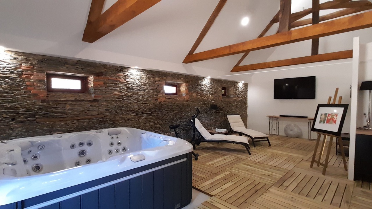 Photo of Others in Saint-Sauveur-de-Flee