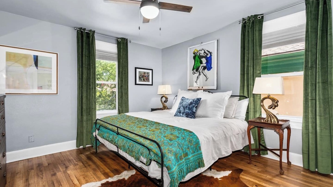 Photo of Bedroom in Hanover Place