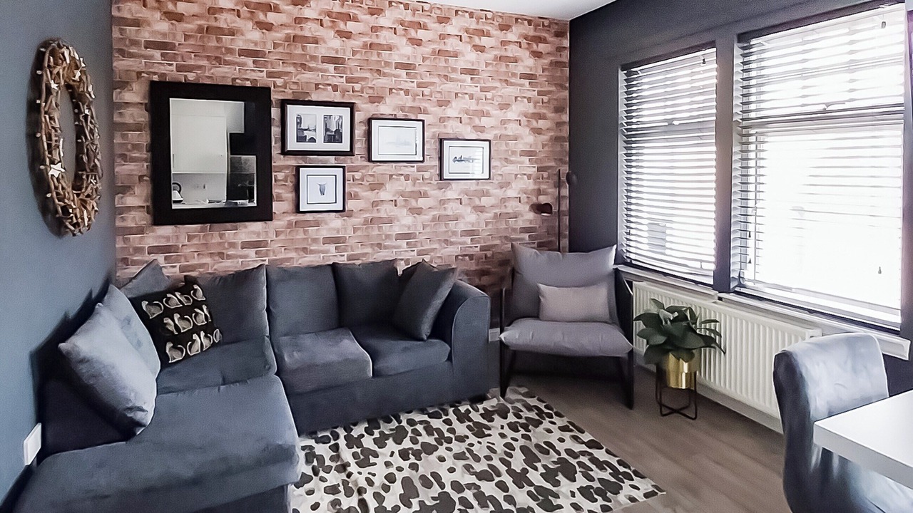 Photo of Others in Lanark