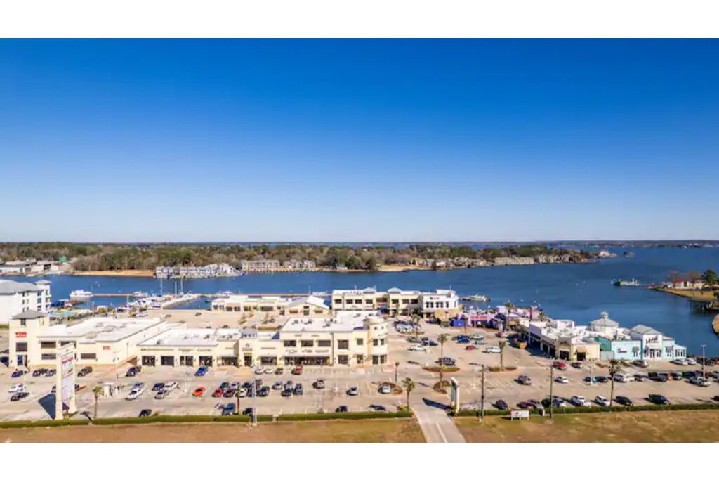 Photo of Outdoor in Montgomery