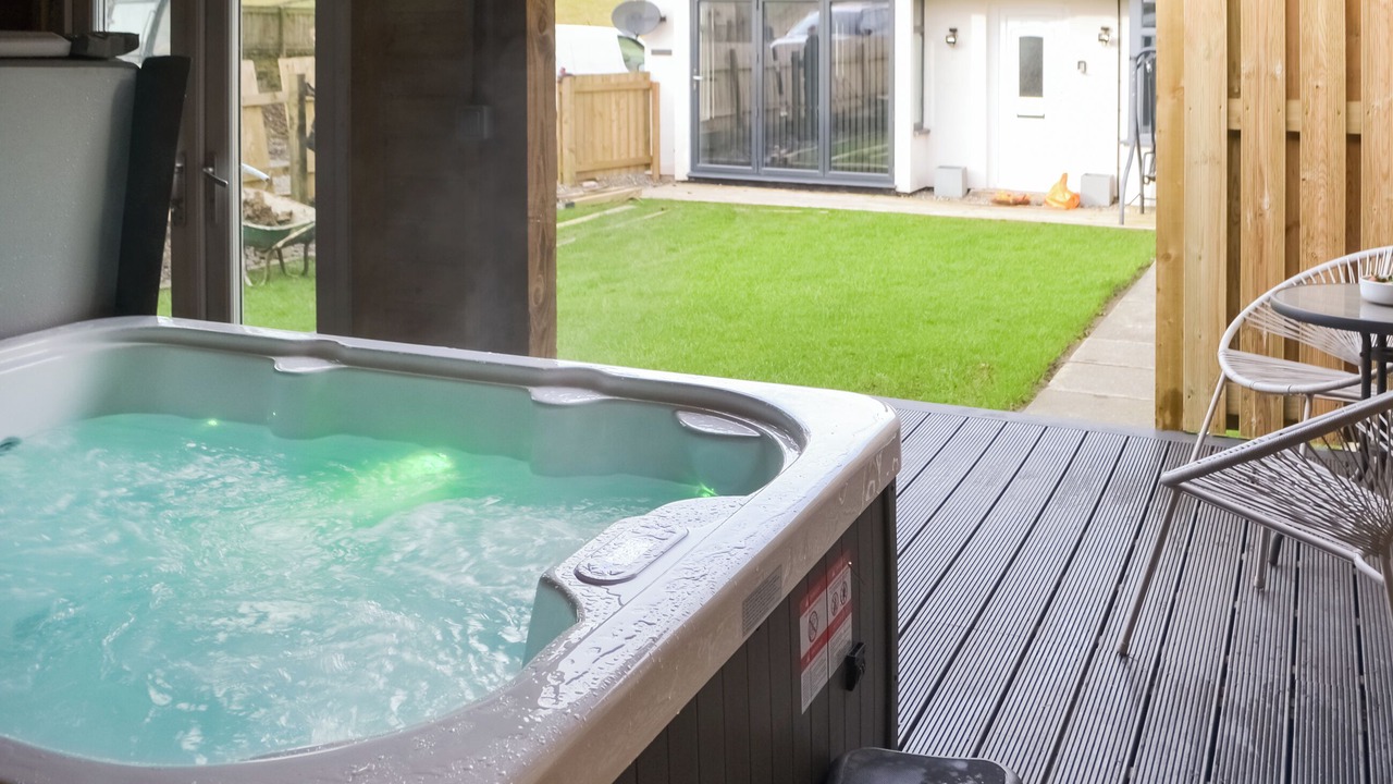 Photo of Others in Twice Brewed