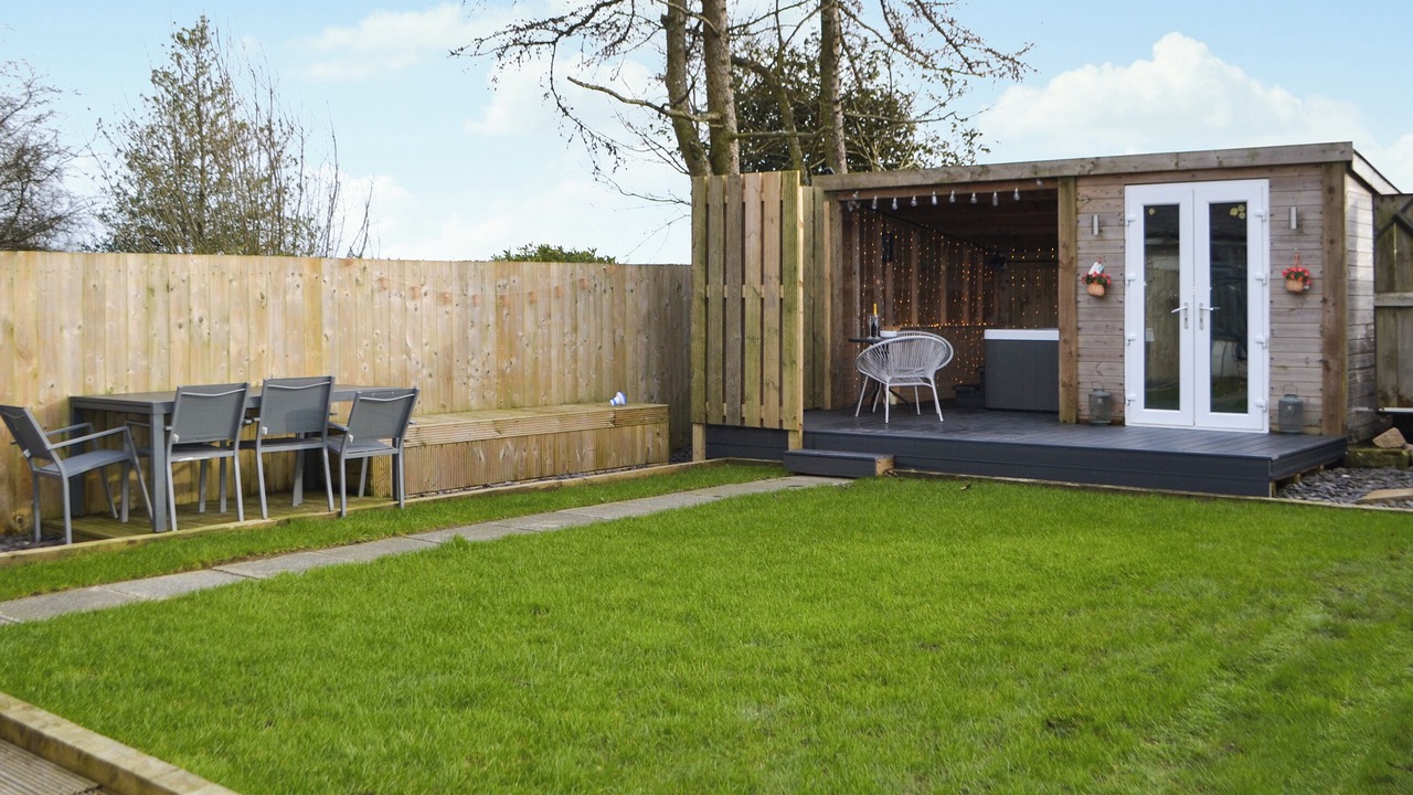 Photo of Others in Twice Brewed