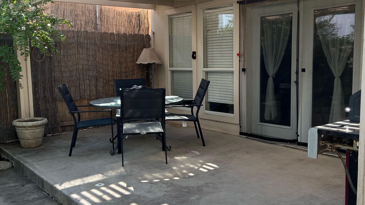 Photo of Outdoor in Roswell