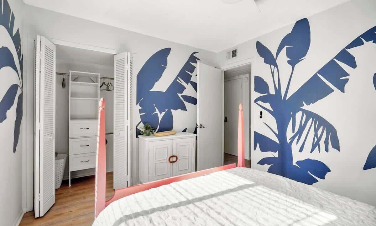 Photo of Bedroom in Atlantic Beach
