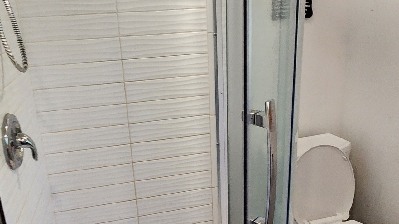 Photo of Bathroom in Dysart et al