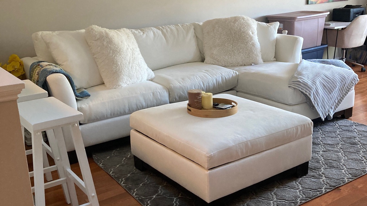 Photo of Livingroom in Brewster