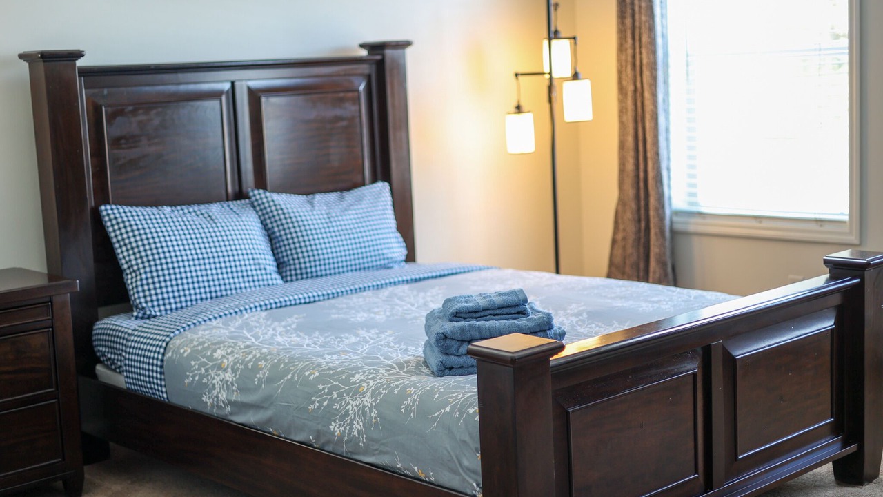 Photo of Bedroom in Oak Hill