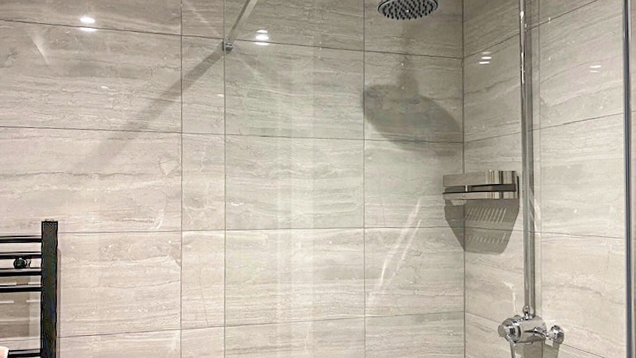 Photo of Bathroom in Pagham