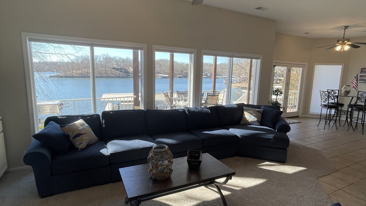 Photo of Bedroom in Lake of the Ozarks