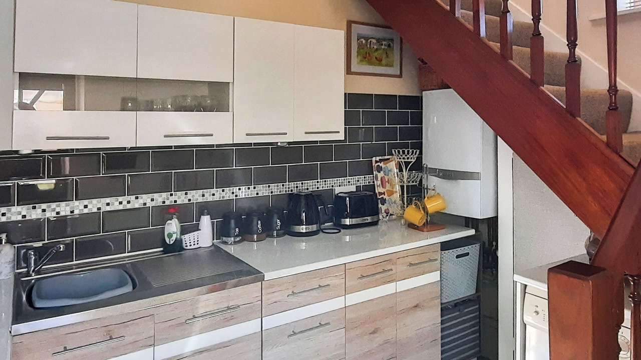 Photo of Others in Box