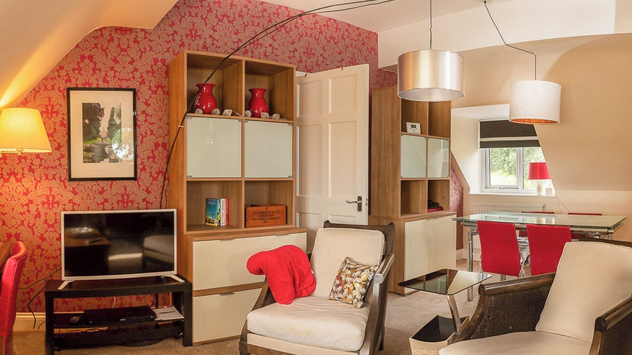 Photo of Others in Box