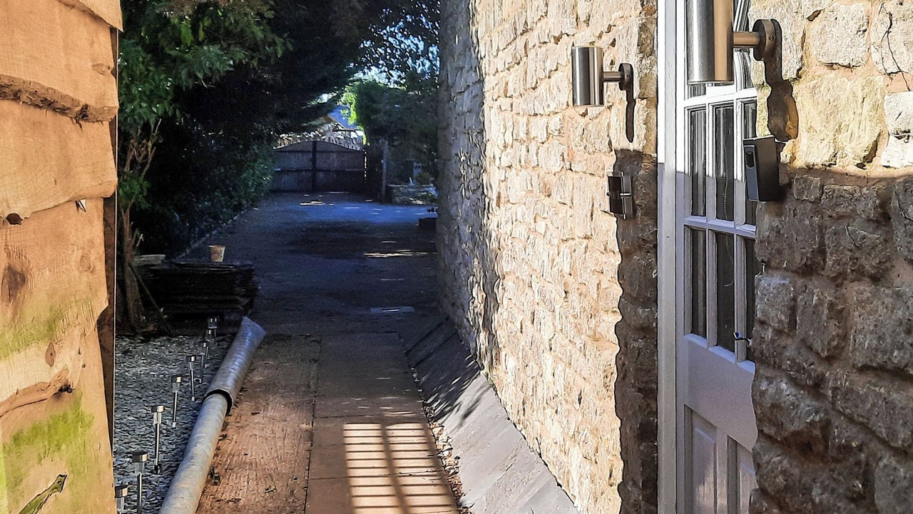 Photo of Others in Box