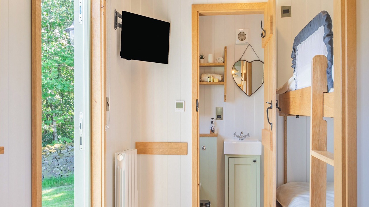 Photo of Bedroom in Settle