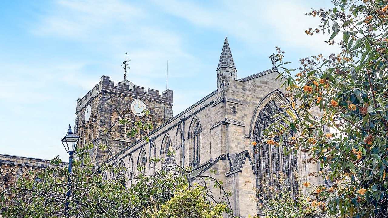 Photo of Others in Wall