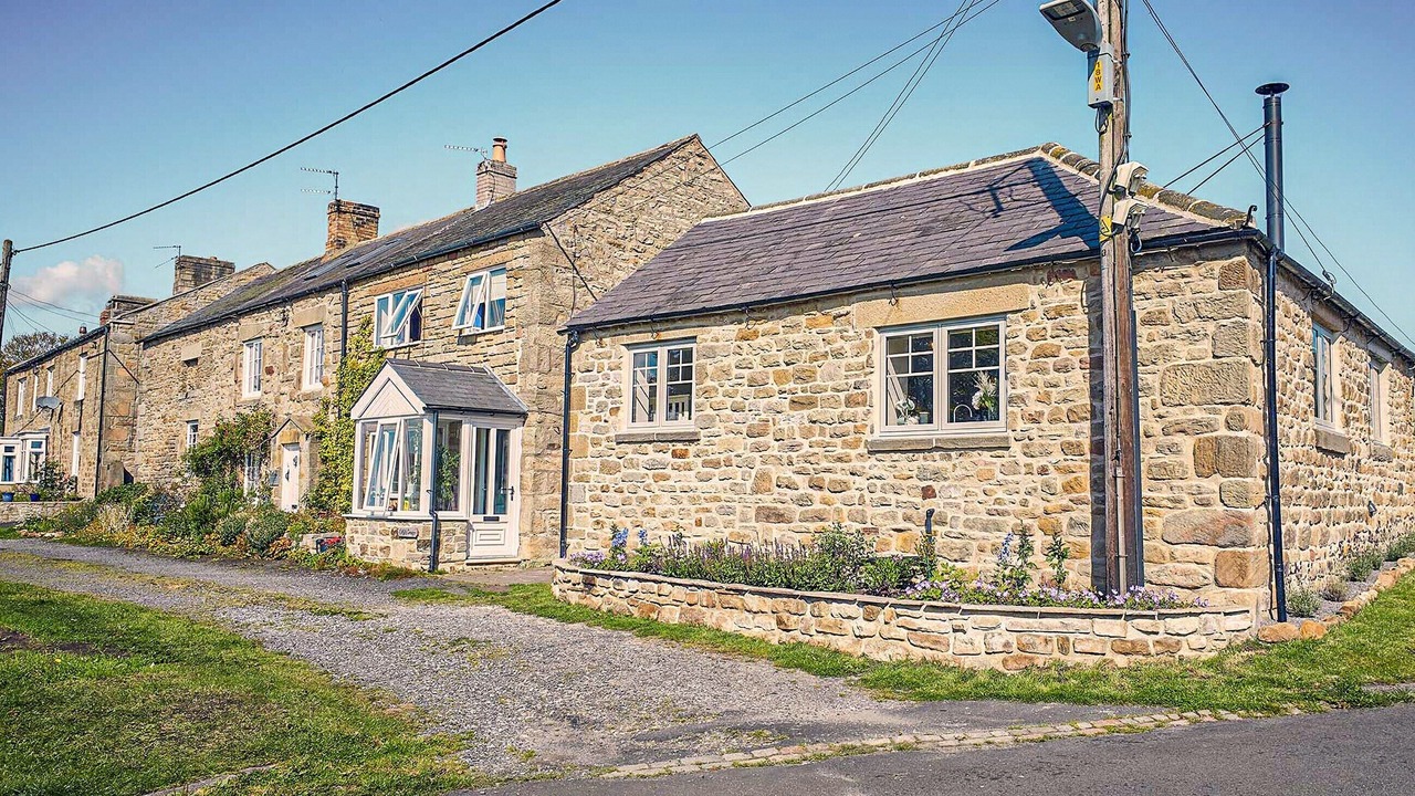 Photo of Outdoor in Wall