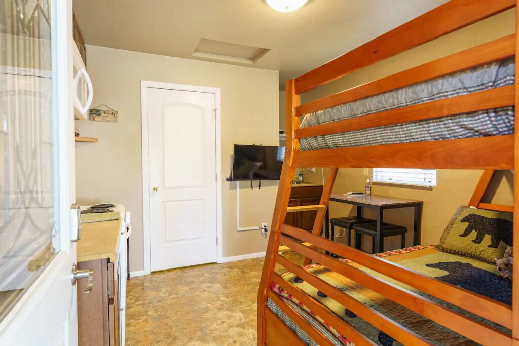 Photo of Bedroom in Oakhurst