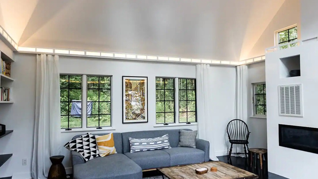 Photo of Livingroom in Town of Broome