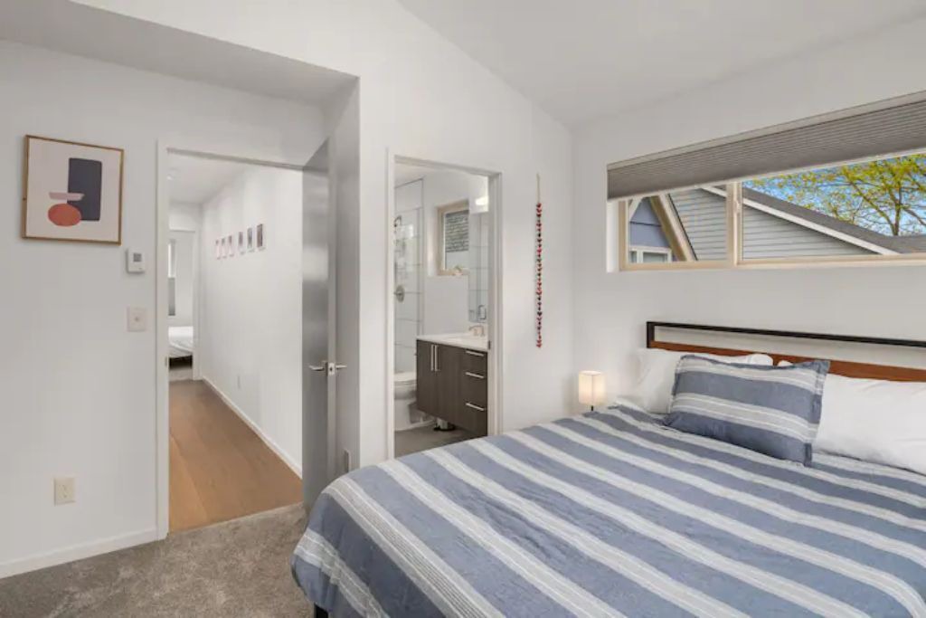 Photo of Bedroom in Genesee