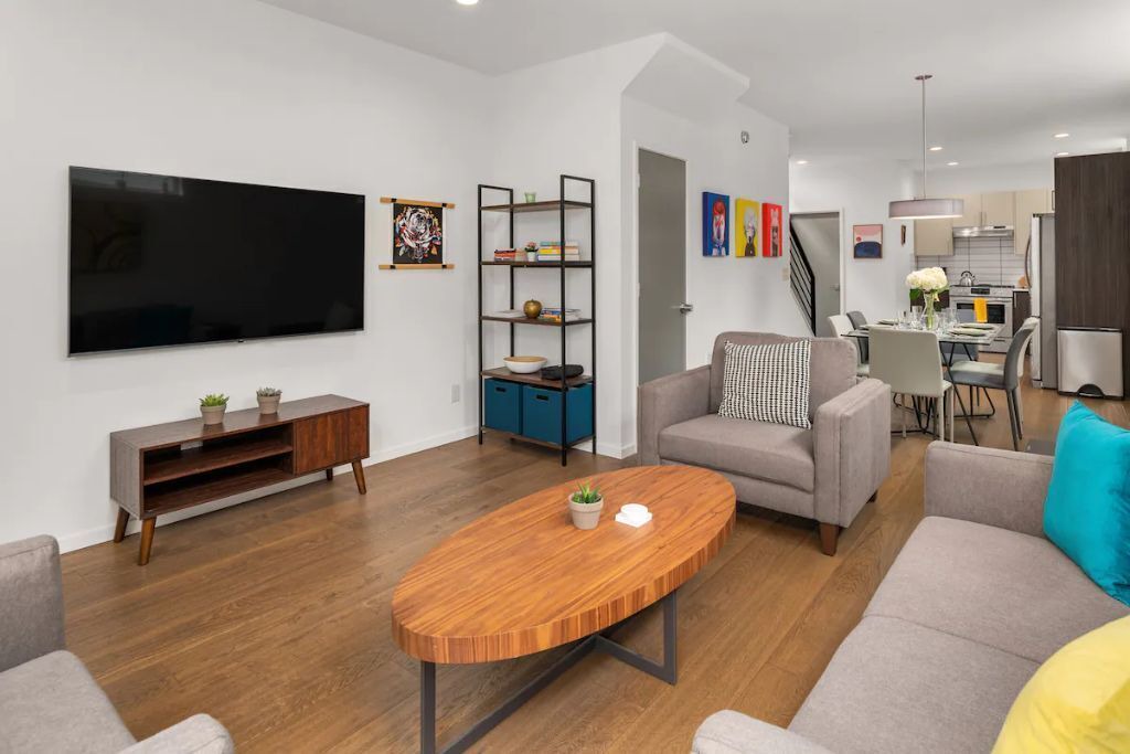 Photo of Livingroom in Genesee