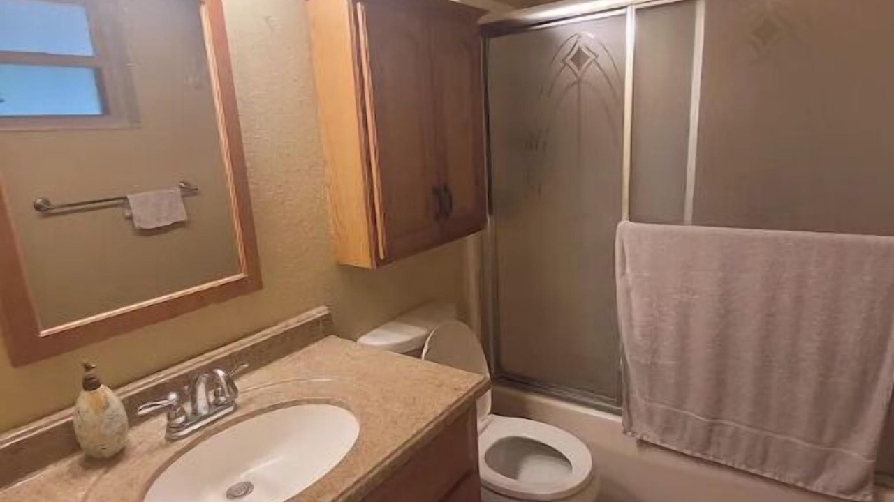 Photo of Bathroom in Muskogee