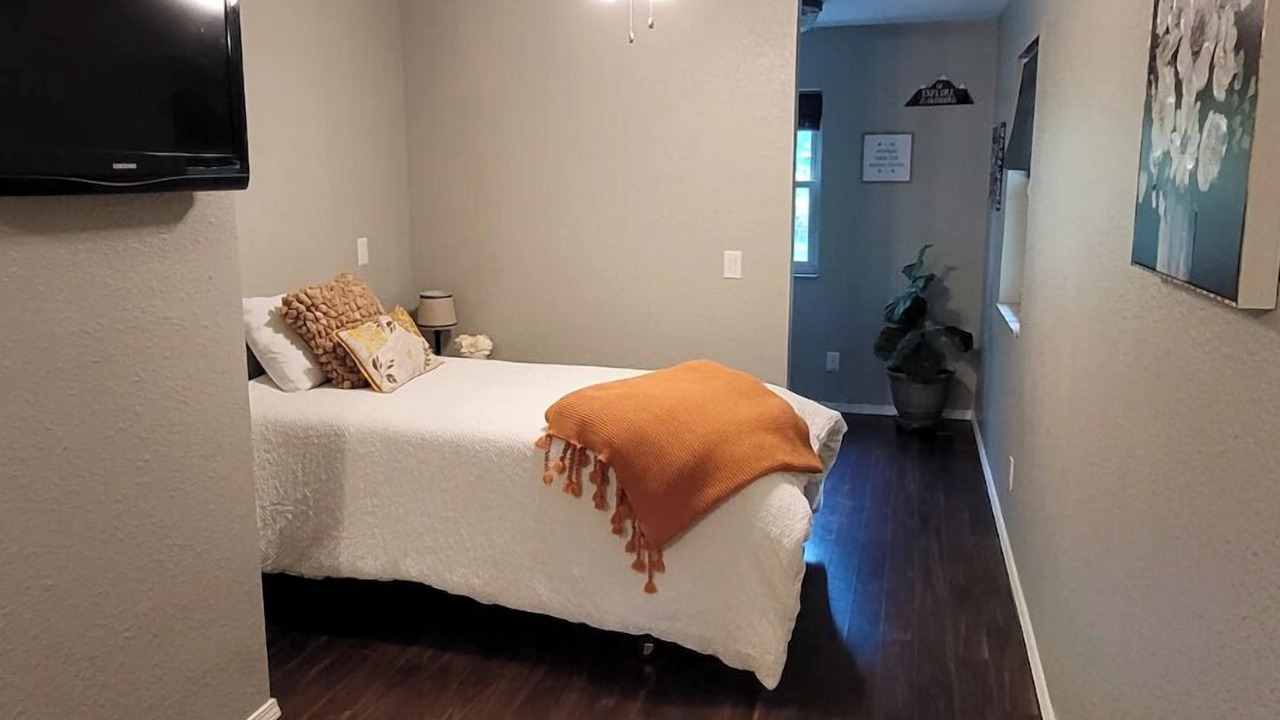 Photo of Bedroom in Muskogee