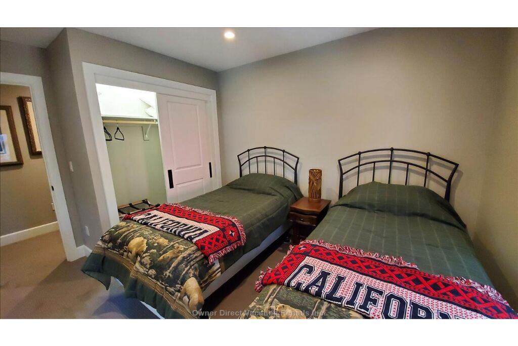 Photo of Bedroom in Kings Beach