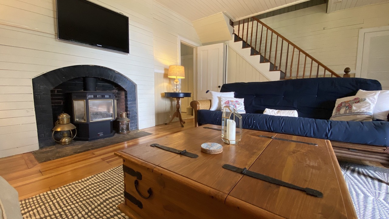 Photo of Livingroom in North Falmouth