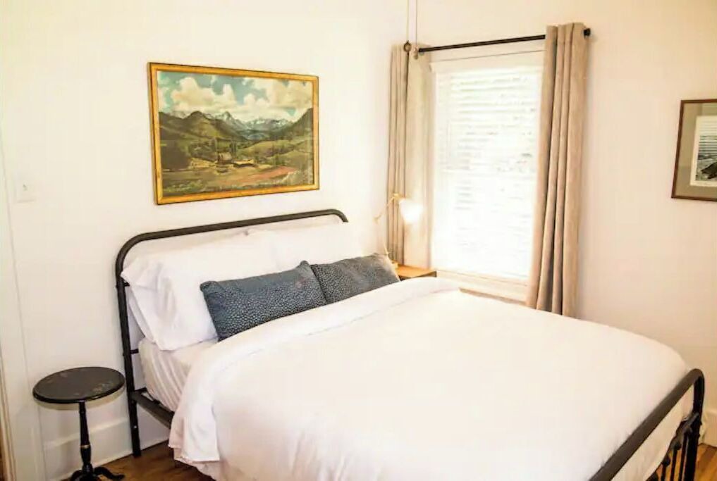Photo of Bedroom in Syracuse