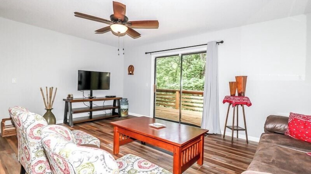 Photo of Livingroom in Hot Springs Village