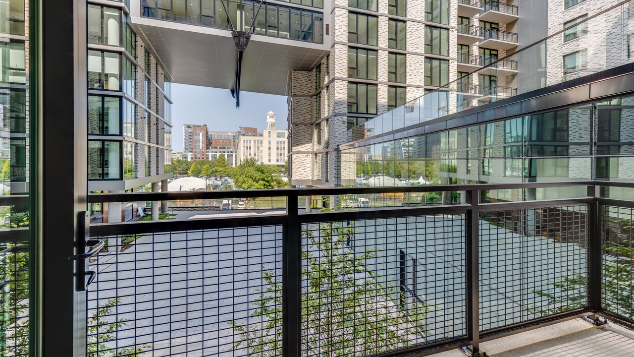Photo of Patio Balcony in NoMa
