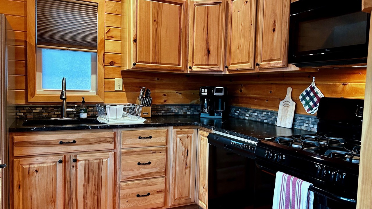 Photo of Kitchen in Lake Luzerne-Hadley