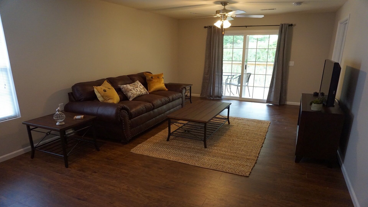 Photo of Livingroom in Rolla