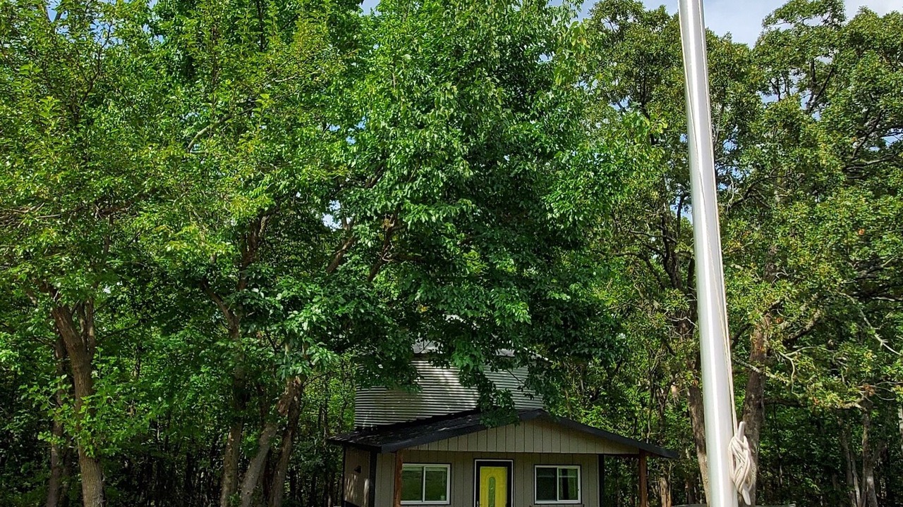 Photo of Others in Sullivan